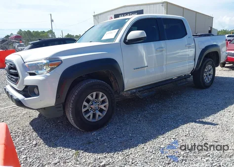 2019 Toyota Tacoma Sr5 V6 z USA, uszkodzony, nr VIN 3TMAZ5CN6KM080032
